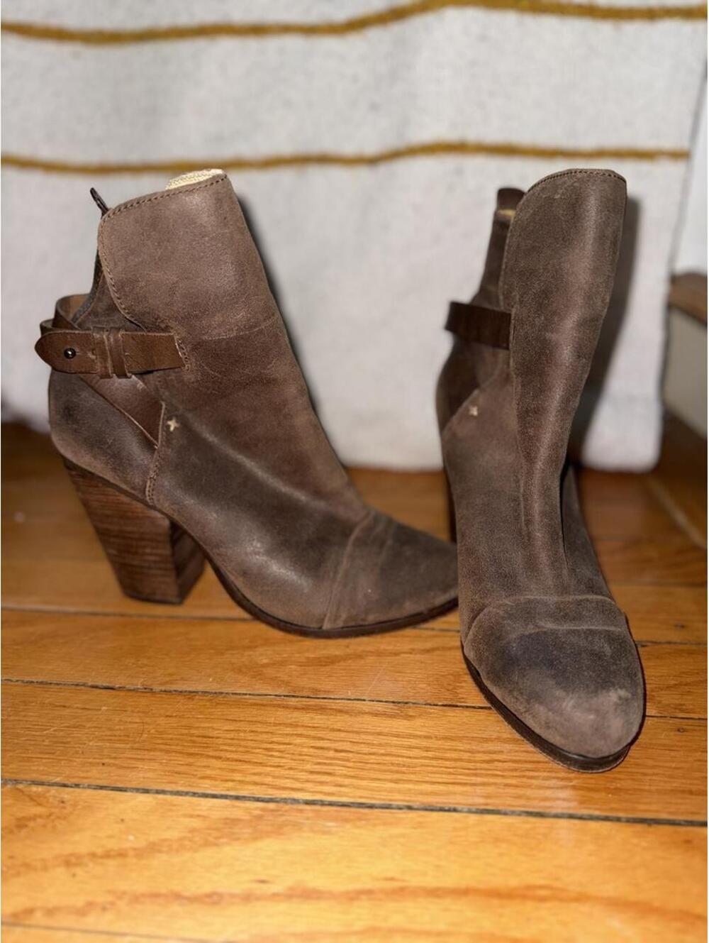 Rag & Bone Kinsey ankle boots featuring brown suede leather and a strappy detail